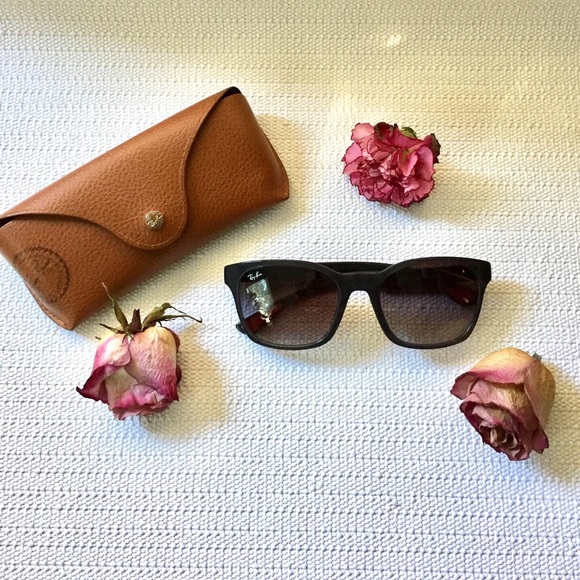 Ray-Ban Accessories - Ray-Ban Black Grey Gradient Sunglasses
